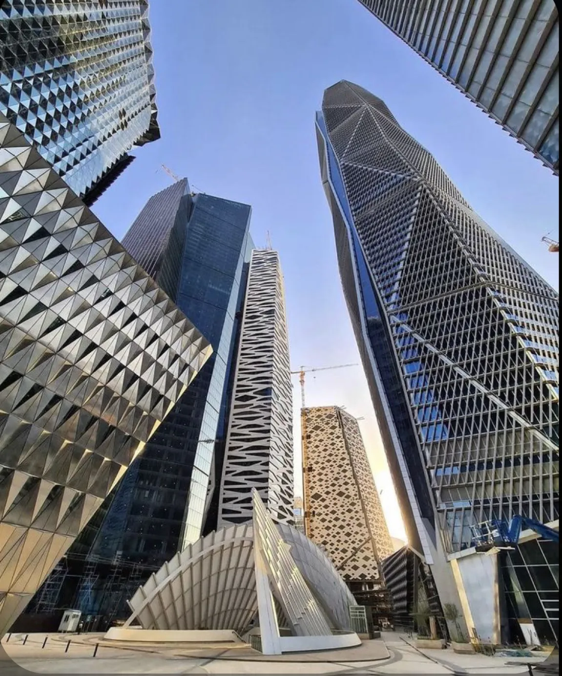 قضايا جرائم السوق المالية